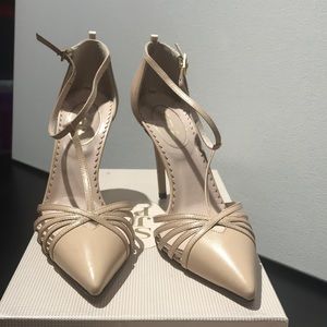 SJP original “Carrie” dress shoe; size 6.5-3 3/4” heel, New-Leather, w/box&bag